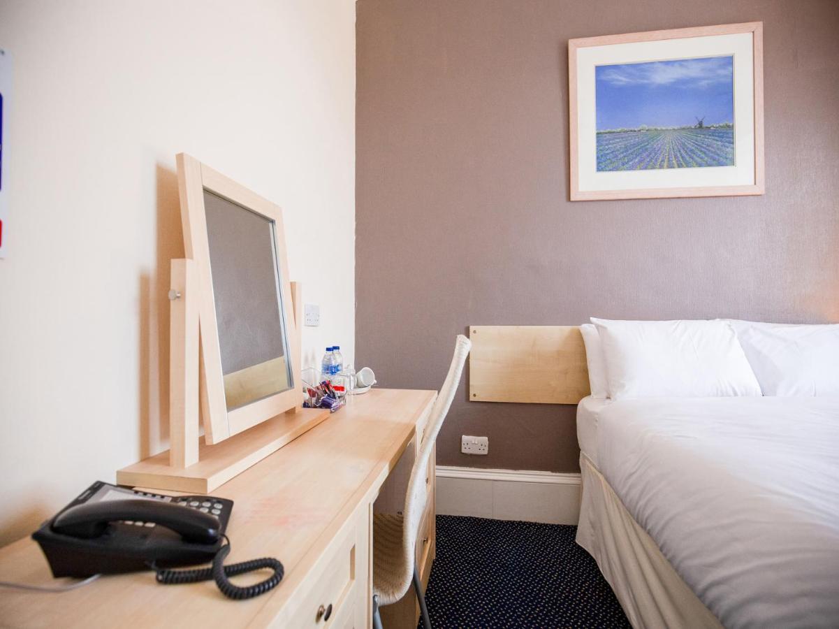 The Aboukir Hotel Carnoustie Bagian luar foto