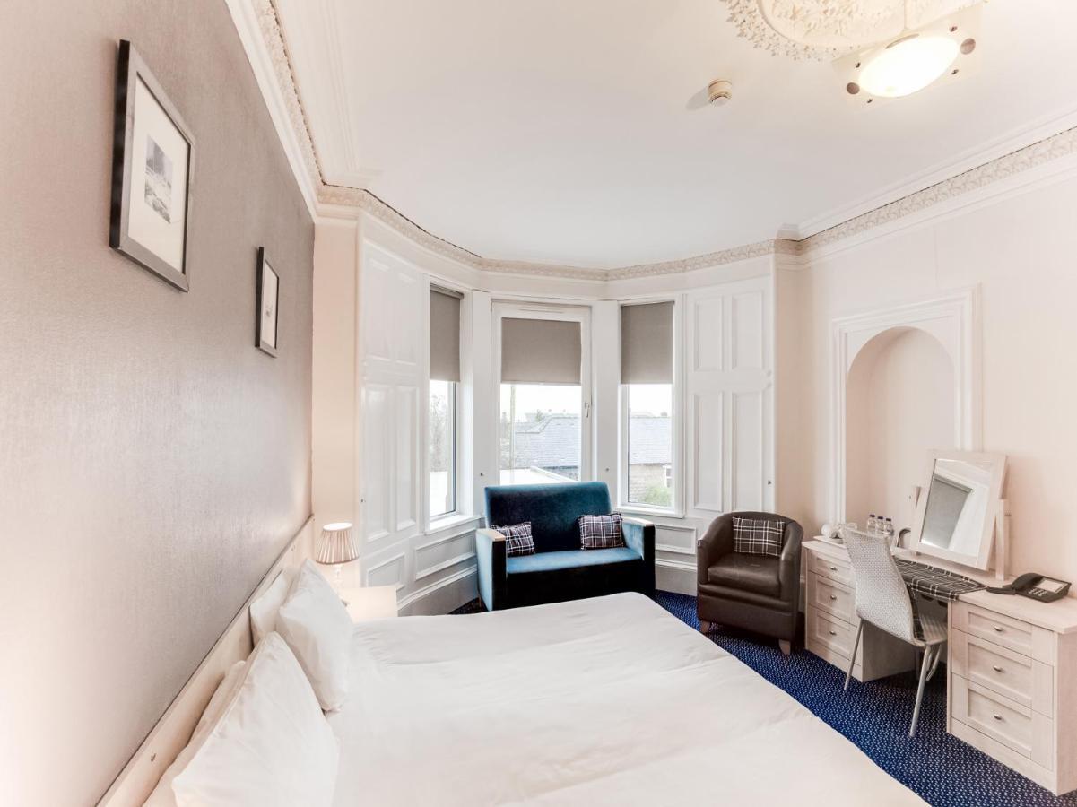 The Aboukir Hotel Carnoustie Bagian luar foto