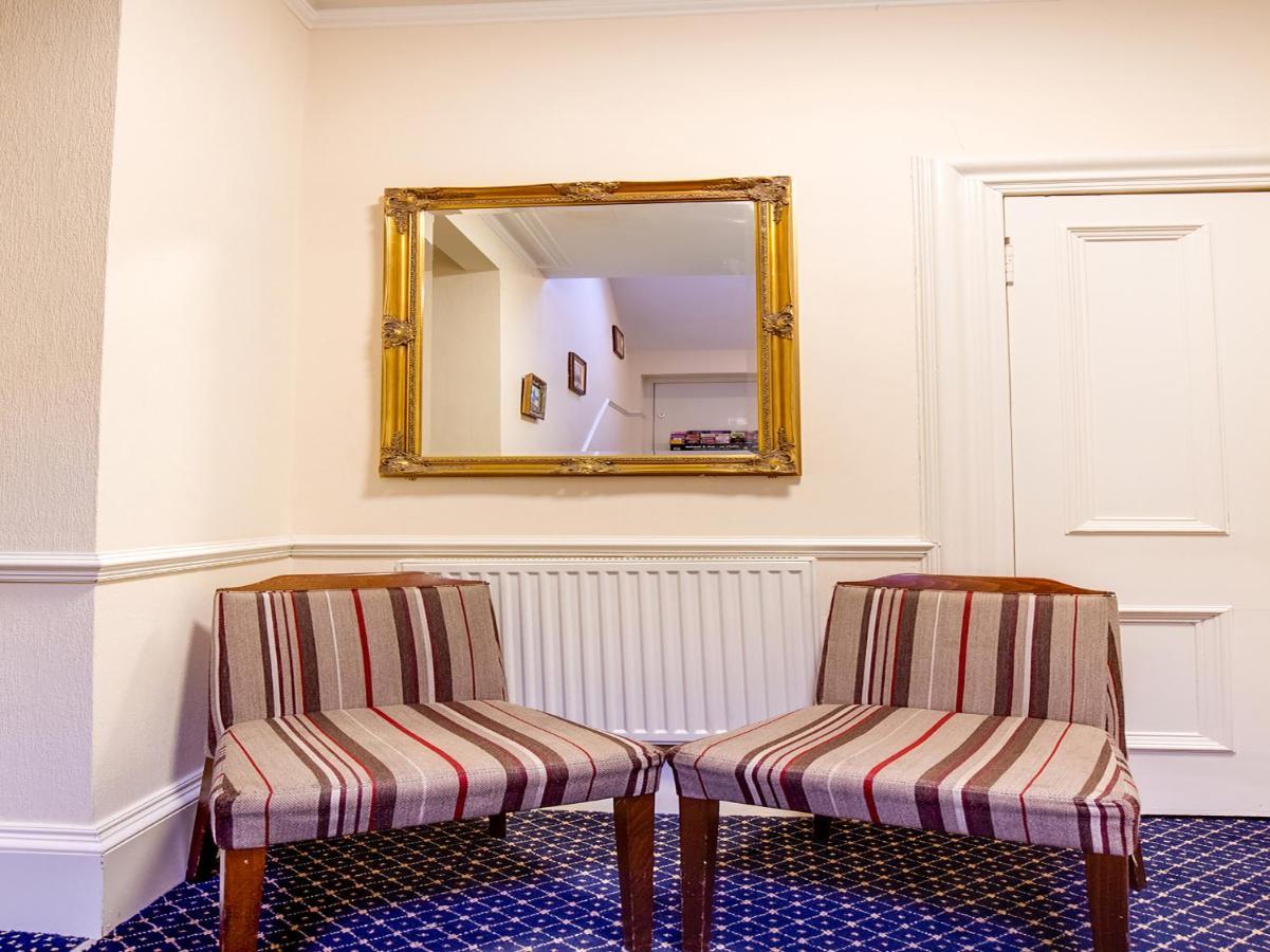The Aboukir Hotel Carnoustie Bagian luar foto